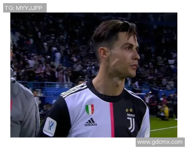 C罗在尤文图斯的辉煌历程与足球明星之路探秘