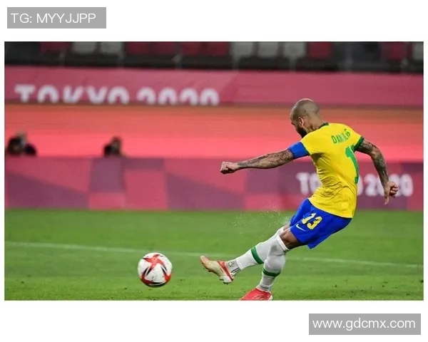 泰国替补足球明星的崛起与挑战揭秘他们如何在绿茵场上书写传奇